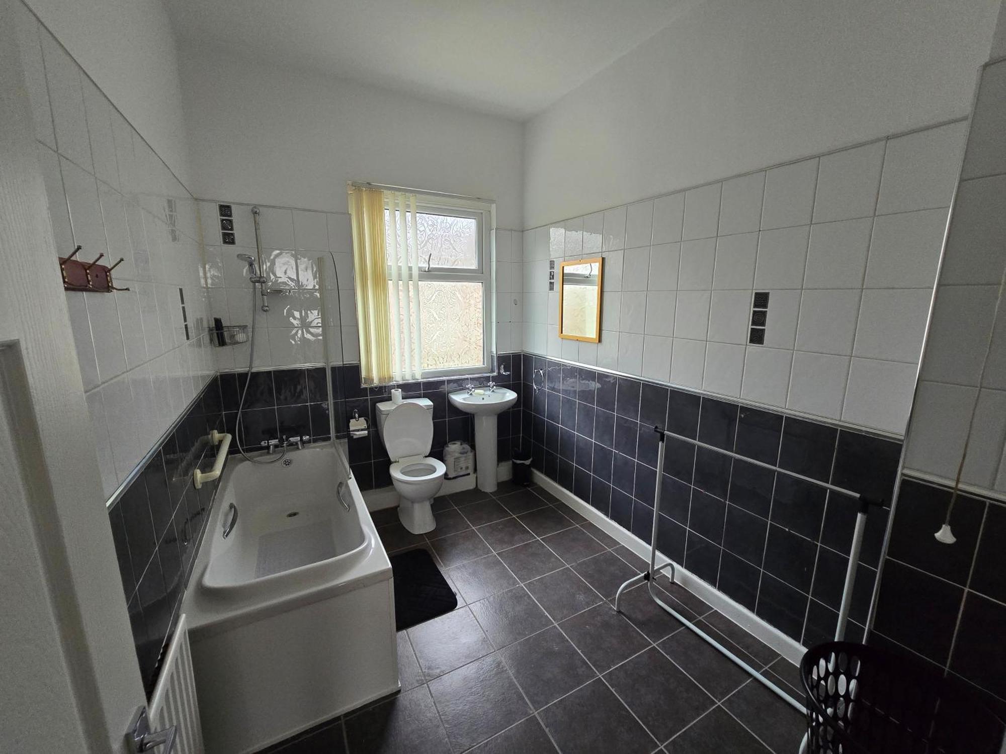 Anfield Guest House Sleeps 5 Liverpool Exterior photo